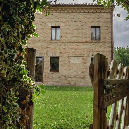 Tenuta Gran Bosco Loro Piceno Bagian luar foto