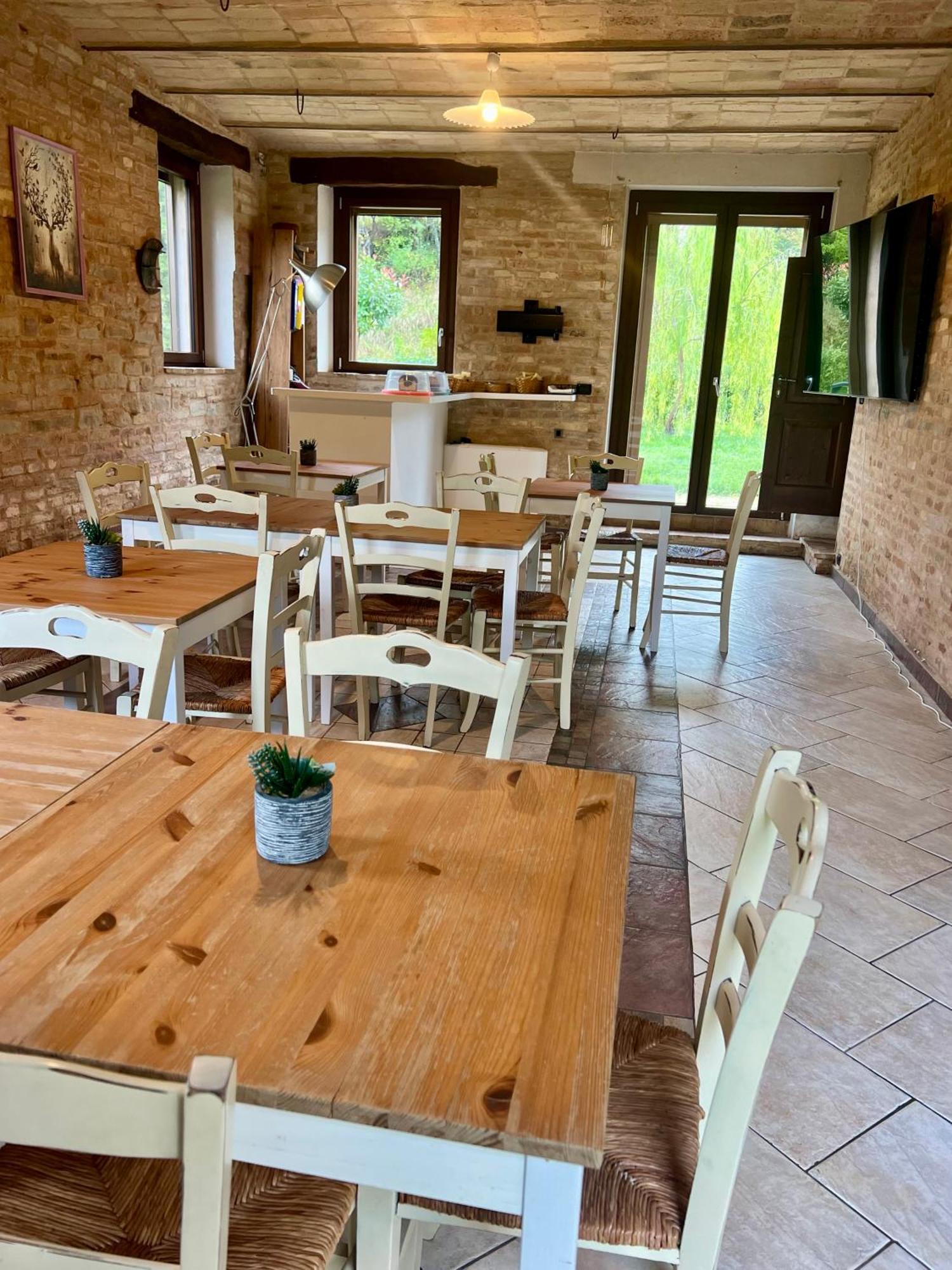 Tenuta Gran Bosco Loro Piceno Bagian luar foto